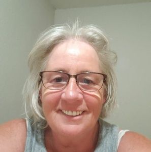 Meet your Posher, Candria